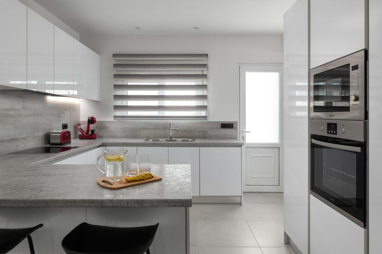 Kallia Sea Breeze - 3 Bedroom Apartment Rhodes City Εξωτερικό φωτογραφία
